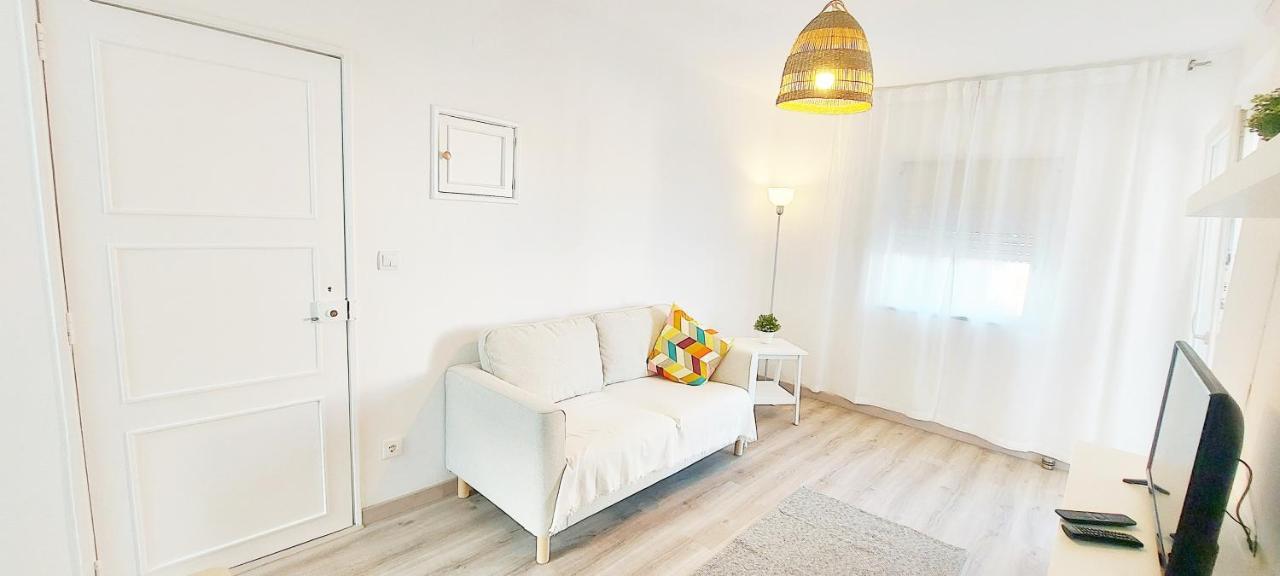 Caroline'S Apartment Vila do Bispo Exterior photo